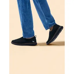 NEEMANS Men Woven Design Slip-On Sneakers-picture-41