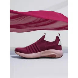 NEEMANS Women Colourblocked Slip-On Sneakers-picture-24