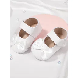 NESKA MODA Girls Booties image 1