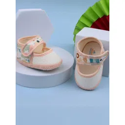 NESKA MODA Girls Soft Cotton Pre-Walker Velcro Plain Booties-image-38