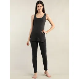 NEVA Women Scoop Neck Sleeveless Thermal Set-picture-28