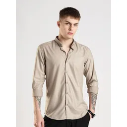 NEVER NEUD Men Classic Slim Fit Solid Spread Collar Casual Shirt image 1