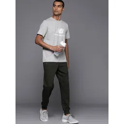 New Balance Printed Pure Cotton T-shirt-picture-10