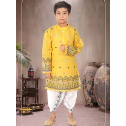 NEW GEN Boys Ethnic Motifs Printed Mandarin Collar Regular Straight Kurta with Dhoti Pants-picture-36