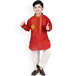 NEW GEN Boys Ethnic Motifs Printed Regular Cotton Kurta with Pyjamas-picture-39