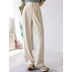 Next One Women Smart Loose Fit High-Rise Easy Wash Pleated Parallel Trousers-picture-36