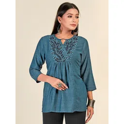 NH KAPDEWALA Women Teal Solid Keyhole Neck Viscose Rayon Longline Top-picture-16