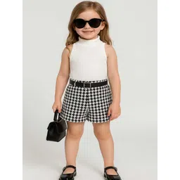 Ninas Girls Round Neck Top With Shorts-picture-52