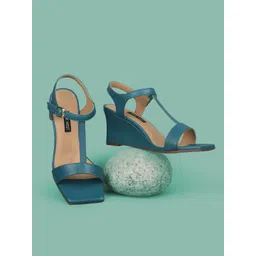 Nine West Women PU Casual Wedge Sandals-image-12