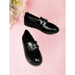 Nine West Women PU Loafers-image-40