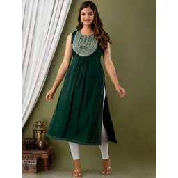 NISHABD Ethnic Motifs Yoke Design Sleeveless High Slit Kurta-picture-30