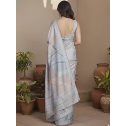 NIWAA Silk Blend Kanjeevaram Saree image 5