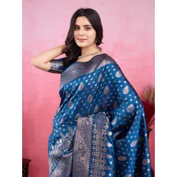 NIWAA Woven Design Zari Pure Silk Kanjeevaram Saree-picture-27