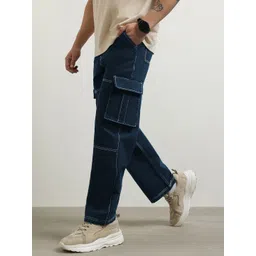 NOBERO Men Classic Straight Fit Cargos Trousers-picture-39