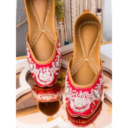 NR By Nidhi Rathi Women Ethnic Mojaris-picture-41