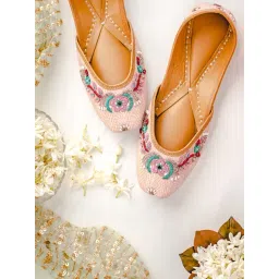 NR by Nidhi Rathi Women's Rose Gold Ethnic Juttis-picture-38