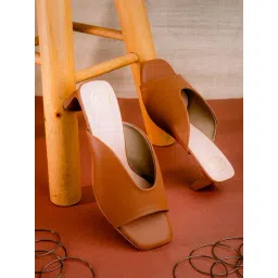 NR by Nidhi Rathi Women's Tan Casual Sandals-picture-36