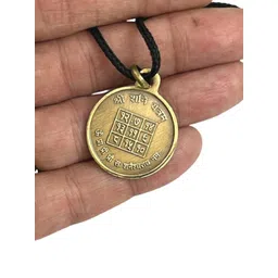 numeroastro Unisex Gold-Toned Brass Pendant image 5