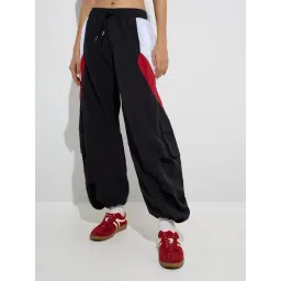 nuon women Nuon by Westside Black Colour-Blocked High-Rise Joggers-picture-32