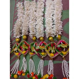 Nutts Pink & White Hanging Garlands-picture-41