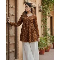 nyrika Women Floral Print Regular Fit Peplum Top-picture-21