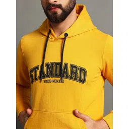 OAKWYN Men Printed Hooded Sweatshirt image 4