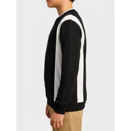 Octave Boys Colourblocked Sweatshirt image 2