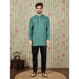 Ode by House of Pataudi Men Geometric Printed Thread Work Kurta-picture-25