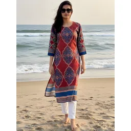 OEQUAL Women Geometric Printed Sequinned Kurta-picture-11