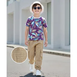 OLLINGTON ST. Cotton Sinker Knit Half Sleeves T-Shirt & Taffeta Woven Joggers Set with Leaf Print - Multicolor & Beige-picture-14