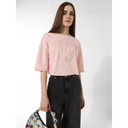 ONLY Typography Self Design Pure Cotton Boxy T-shirt-picture-35