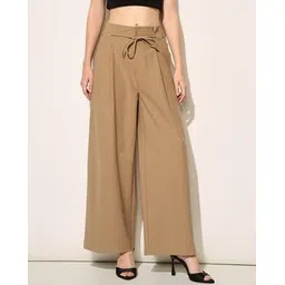 only Women High-Rise Flared Pleated Trousers-picture-12