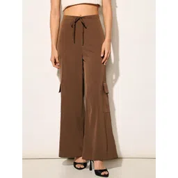 ONLY Women Straight Fit High-Rise Cargos Trousers-picture-40