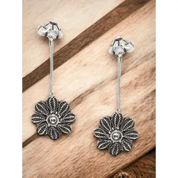 OOMPH Floral Ear Cuff Earrings-picture-19
