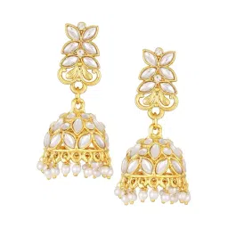 OOMPH Gold Kundan Necklace, Earring & MaangTikka Set image 4