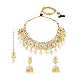 OOMPH Gold Kundan Necklace, Earring & MaangTikka Set image 3
