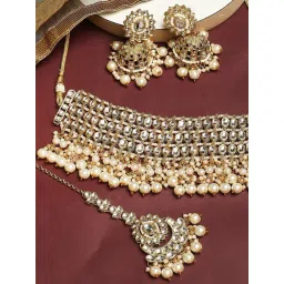 OOMPH Gold Tone Kundan & Pearls Choker Necklace Set with Jhumka Earrings & Maangtikka-picture-26