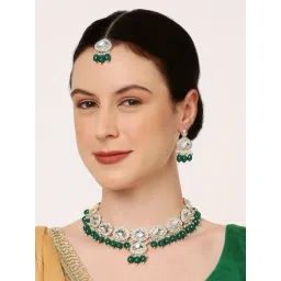 Oomph Kundan Ethnic Green Necklace, Earring & Maangtikka Set-picture-38