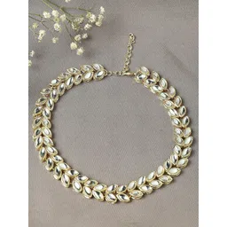 OOMPH Kundan Studded Necklace-picture-39