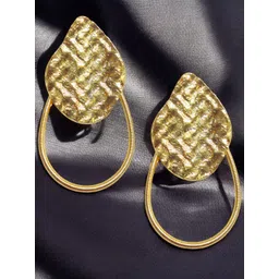 OOMPH Teardrop Shaped Drop Earrings-picture-23