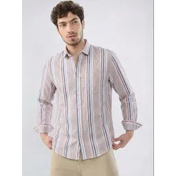 OQUENT Men Standard Striped Casual Shirt-picture-37