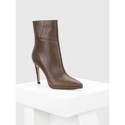 Oroh Women High-Heeled Ankle Boots image 1
