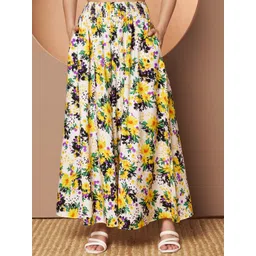 OTABU Women Floral Printed Flared Palazzos-picture-21