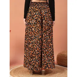 OTABU Women Floral Printed Flared Palazzos image 5