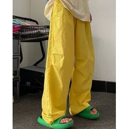 outzidr global Women Wide-Leg Pleated Pants-picture-40