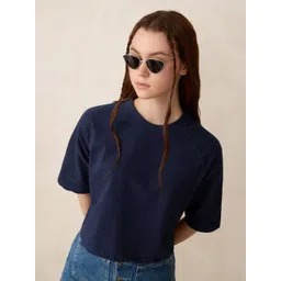 Outzidr Round Neck Raglan Sleeves Cotton Boxy T-shirt-picture-17