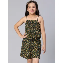 Oxolloxo Girls Green & Yellow Printed Jumpsuit-picture-52
