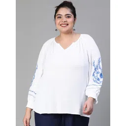 Oxolloxo Plus Size Embroidered Regular Top-picture-18