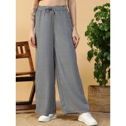 Oxolloxo Women Checked Relaxed Trousers-picture-37