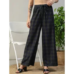 Oxolloxo Women Checked Relaxed Trousers-picture-38